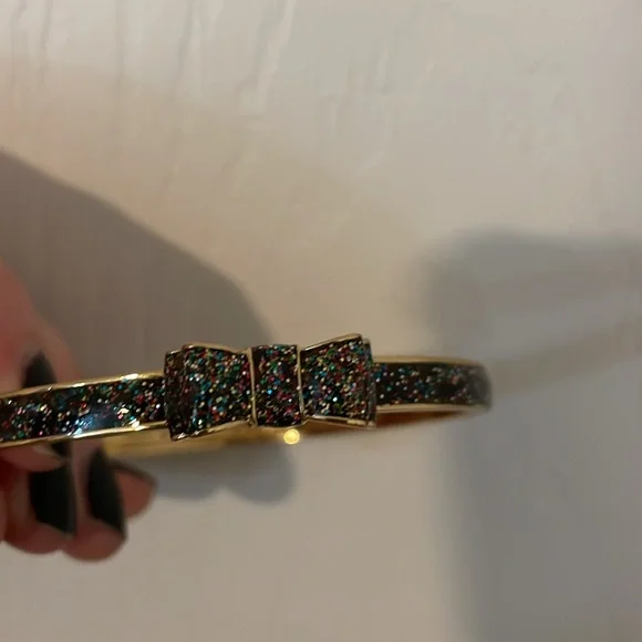 Gold and glitter Kate spade bow bracelet - Picture 6 of 6